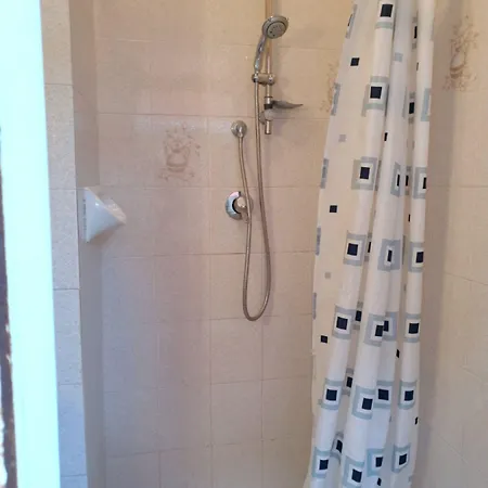 Comfortable And Bright Flat - Beahost Apartman