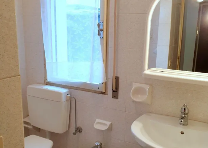 Comfortable And Bright Flat - Beahost Бибионе